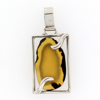 Sterling silver Amber pendant.