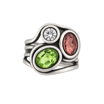 .Crystal silver-plated statement ring. 