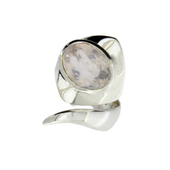 Rose Quartz silver ring.