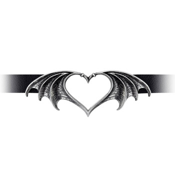 Alchemy Gothic Nocte Amor Choker Heart Shaped Bat Wings Pendant Necklace Pewter Jewelry P823