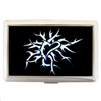 Barbed wire heart on metal card case. Barbed wire heart on metal card case.