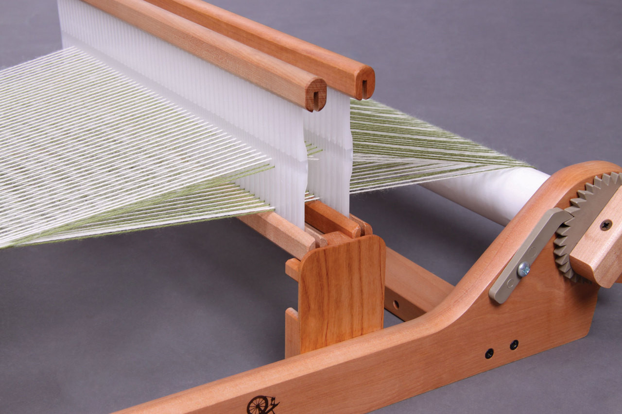 Rigid Heddle Looms in sizes 16