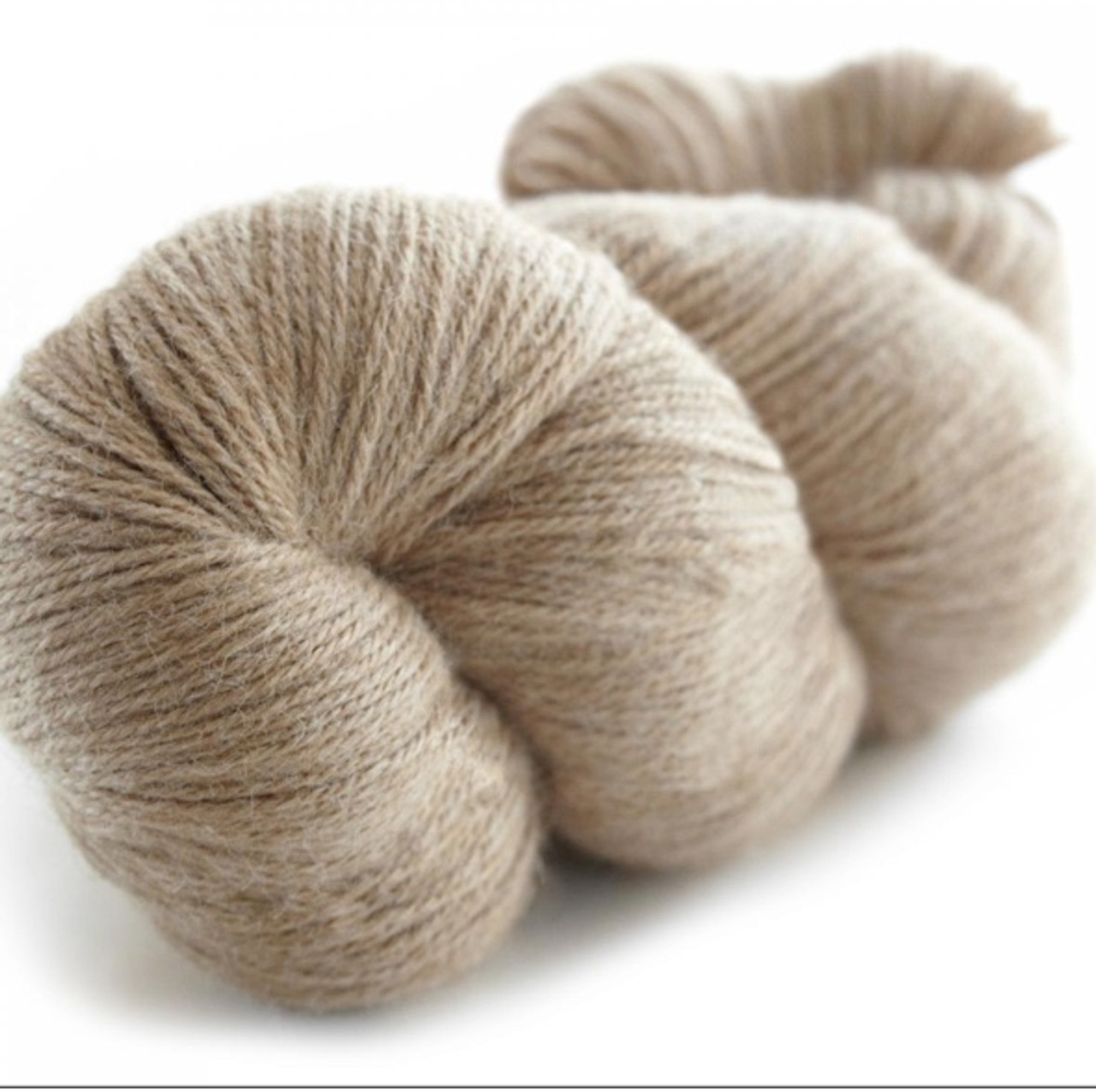 Melman - Natural alpaca yarn – Snallygaster Fibers