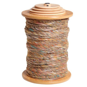 Super jumbo bobbin. Super jumbo bobbin.