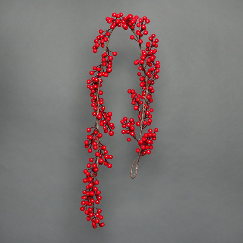 Small Red Berries Garland (150cm) Small Red Berries Garland (150cm)
