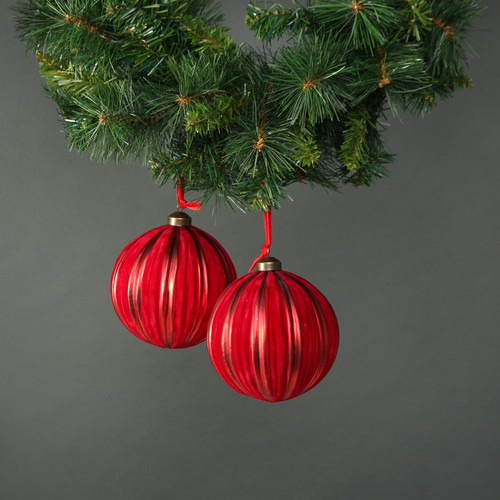 Kaia 12cm Glass Red Velvet Bauble (Set of 4) Kaia 12cm Glass Red Velvet Bauble (Set of 4)
