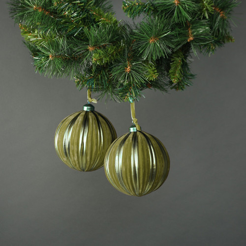 Kaia 12cm Glass Green Velvet Bauble (Set of 4) Kaia 12cm Glass Green Velvet Bauble (Set of 4)