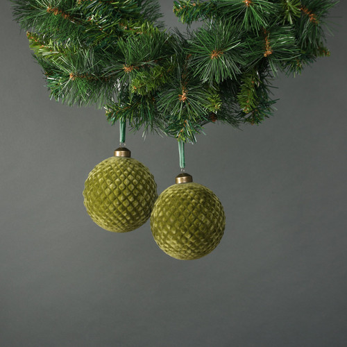 Neeve 10cm Glass Green Velvet Quilted Bauble (Set of 4) Neeve 10cm Glass Green Velvet Quilted Bauble (Set of 4)