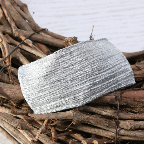 Silver Metallic Crinkle Ribbon (63mm x 10yd) Silver Metallic Crinkle Ribbon (63mm x 10yd)