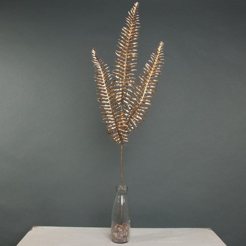 Gold Metallic Fern spray Stem (x3 Leaves) Gold Metallic Fern spray Stem (x3 Leaves)