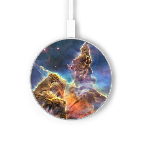 S2822 Mystic Mountain Carina Nebula Kabelloses Ladegerät Pad 15W Typ-C iPhone Android LED Licht Ladestation