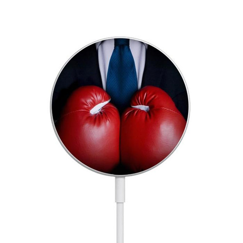 S2261 Businessman Black Suit With Boxing Gloves Magnetisches kabelloses Ladepad mit MagSafe 15W für iPhone 16 15 14 13 12
