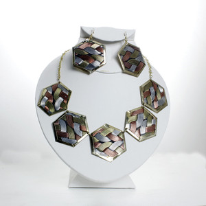 Tri-Metal Necklace Set: Hexagon