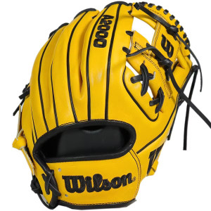 2024 Wilson A2000 1786 "Bumblebee" 11.5" Infield Baseball Glove, WBW102656