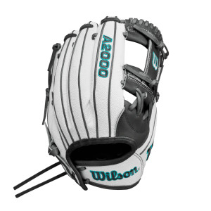 2024 Wilson A2000 Classic Superskin H75 11.75" Infield Fastpitch Softball Glove, WBW1026231175