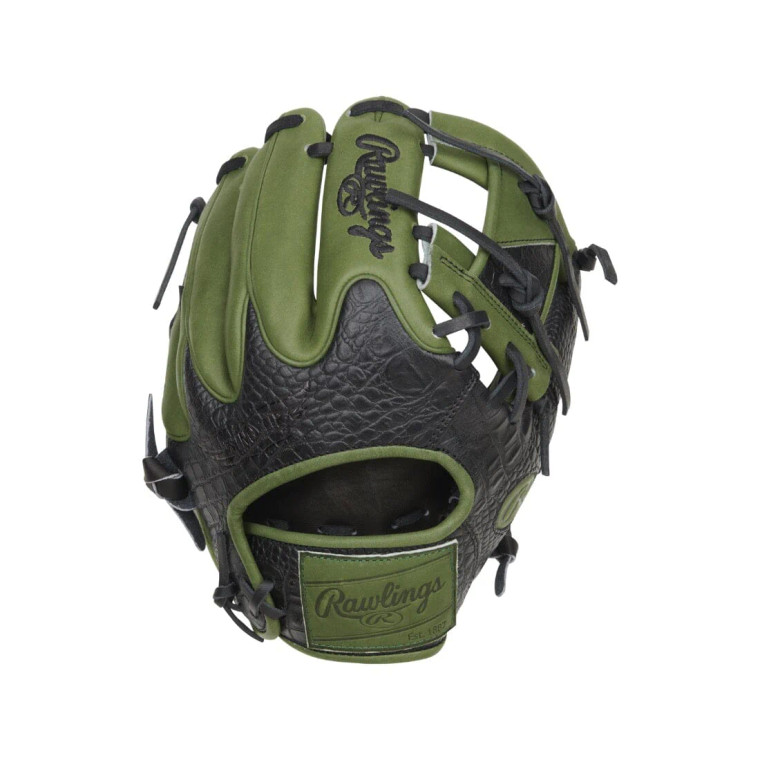 2024 Rawlings Heart of the Hide Color Sync 8 11.5" Baseball Glove, PRO204W-2XMG