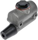 Dorman - First Stop Brake Master Cylinder M6086 - view 3