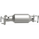 MagnaFlow Exhaust Products Catalytic Converter P/N:5582668