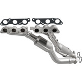 MagnaFlow Exhaust Products Exhaust Manifold with Integrated Catalytic Converter 452843 - view 2