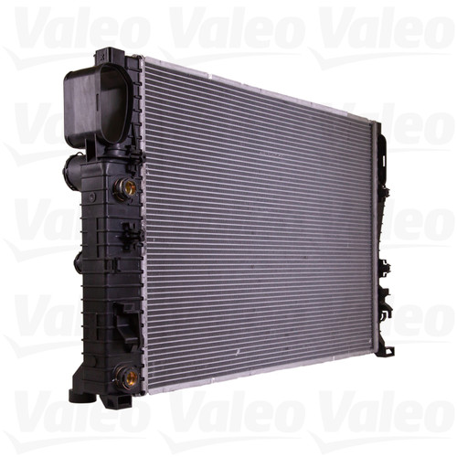 Radiator fits 2003-2011 Mercedes-Benz CLS63 AMG E55 AMG E63 AMG VALEO 732855 - view 3