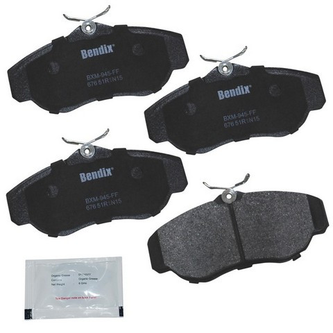 BENDIX PRIORITY 1 Disc Brake Pad Set P/N:CFM676