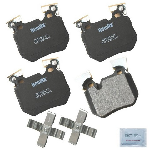 BENDIX PRIORITY 1 Disc Brake Pad Set P/N:CFM1372