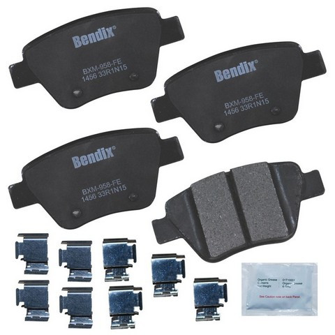 BENDIX PRIORITY 1 Disc Brake Pad Set P/N:CFM1456