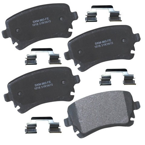 BENDIX PREMIUM Disc Brake Pad Set P/N:SBM1018