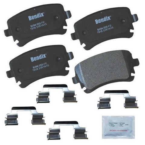 BENDIX PRIORITY 1 Disc Brake Pad Set P/N:CFM1018