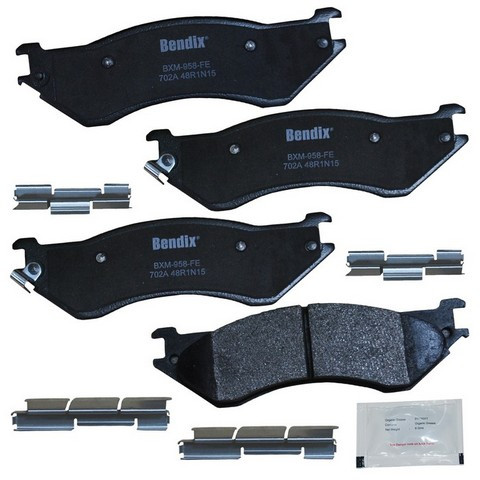 BENDIX PRIORITY 1 Disc Brake Pad Set P/N:CFM702A