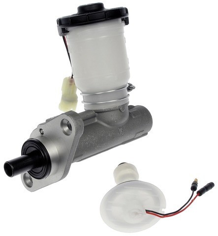 Dorman - First Stop Brake Master Cylinder M39653 - view 2