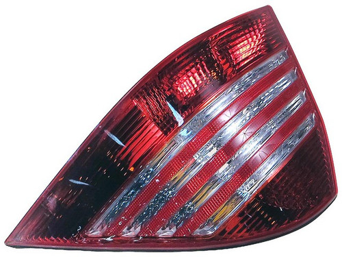 Dorman Tail Light Assembly 1611691