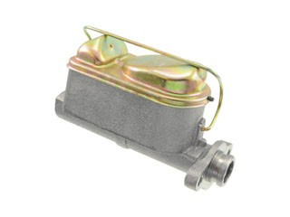 NEW MASTER CYLINDER M97934