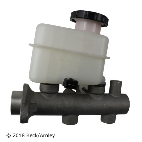 Brake Master Cylinder fits 2001-2004 Hyundai Santa Fe  BECK/ARNLEY