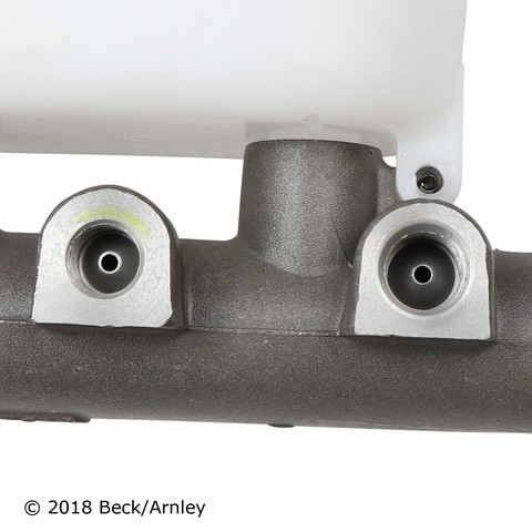 Brake Master Cylinder fits 1998-1999 Oldsmobile Bravada  BECK/ARNLEY