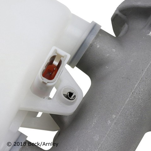 Beck/Arnley Brake Master Cylinder 072-9585 - view 4