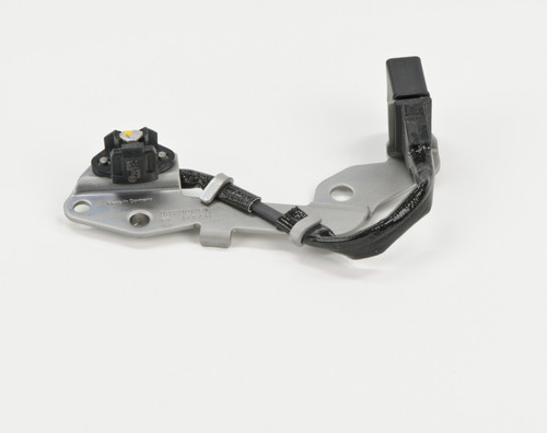 Bosch Engine Camshaft Position Sensor 0232101031 - view 6
