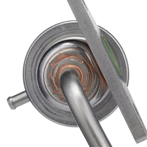Fuel Injection Pressure Regulato fits 1996-1997 Isuzu Oasis  DELPHI