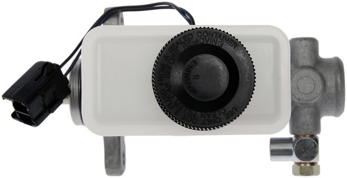 Dorman - First Stop Brake Master Cylinder M390107 - view 4