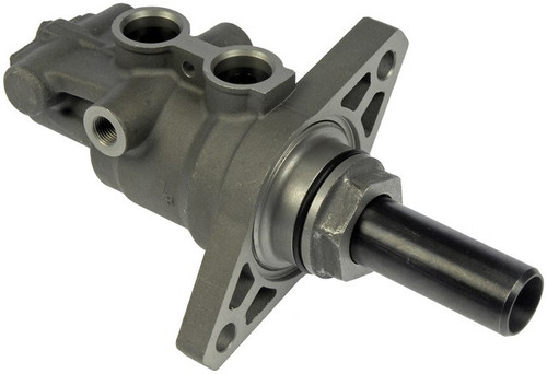 Dorman - First Stop Brake Master Cylinder M630475 - view 3