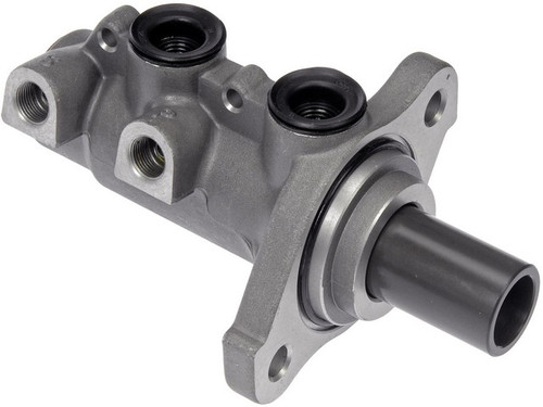 Dorman - First Stop Brake Master Cylinder M630713 - view 4