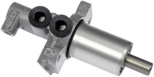 Dorman - First Stop Brake Master Cylinder M630769 - view 4