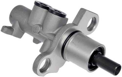 Dorman - First Stop Brake Master Cylinder M630935 - view 2