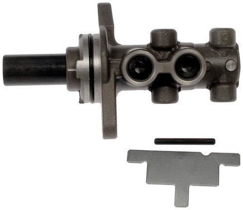 Dorman - First Stop Brake Master Cylinder M631018 - view 2