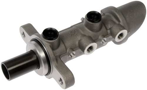 Dorman - First Stop Brake Master Cylinder M631030 - view 3