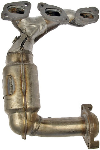 Dorman - OE Solutions Exhaust Manifold with Integrated Catalytic Converter 673-831 - view 3