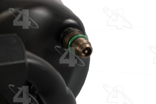 Four Seasons A/C Accumulator with Hose Assembly,A/C Refrigerant Suction Hose P/N:55278