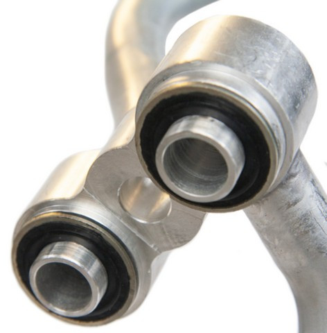 Four Seasons A/C Refrigerant Discharge / Suction Hose Assembly P/N:56352