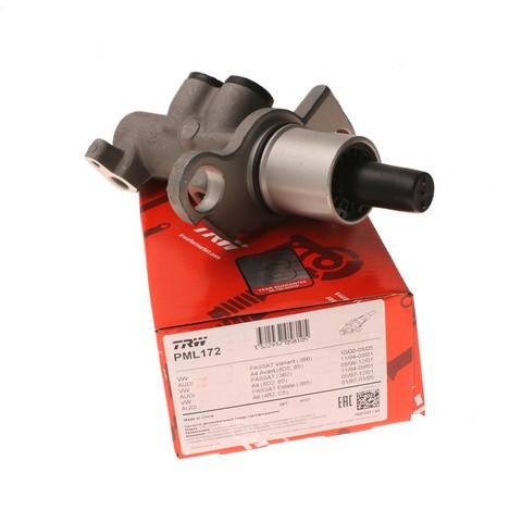 TRW Brake Master Cylinder P/N:PML172