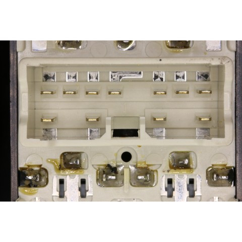 Door Power Window Switch fits 2004-2005 Chevrolet Aveo  WVE BY NTK